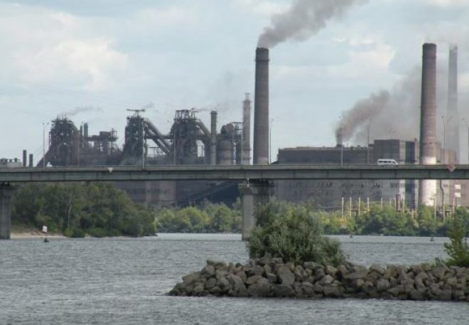 На Дніпровському меткомбінаті задули другу доменну піч