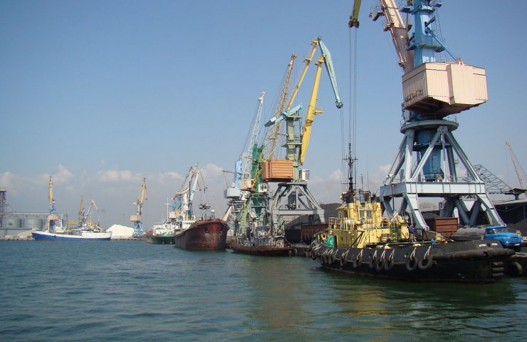 Українські порти досягли рекордного обсягу перевалки вантажів